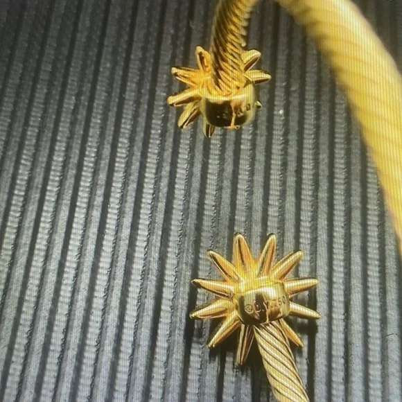 David Yurman Gold 4mm Bracelet - Picture 3 of 5